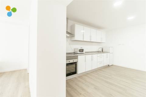 Apartamento T2 Arrendamento em Covilhã e Canhoso,Covilhã
