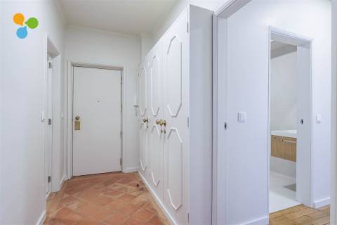 Quarto T6 Arrendamento em Ramalde,Porto