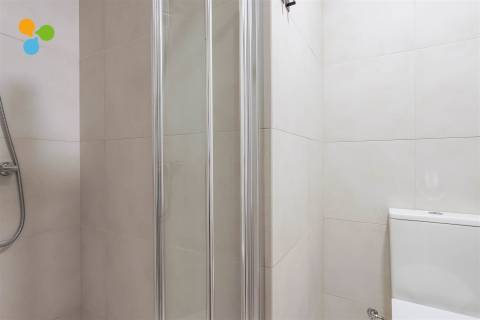 Quarto T6 Arrendamento em Ramalde,Porto