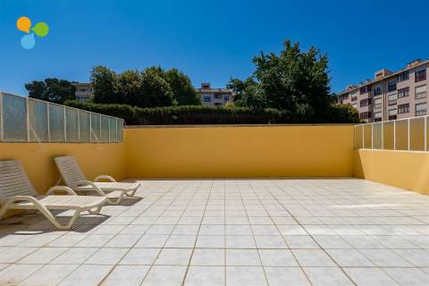 Quarto T6 Arrendamento em Ramalde,Porto