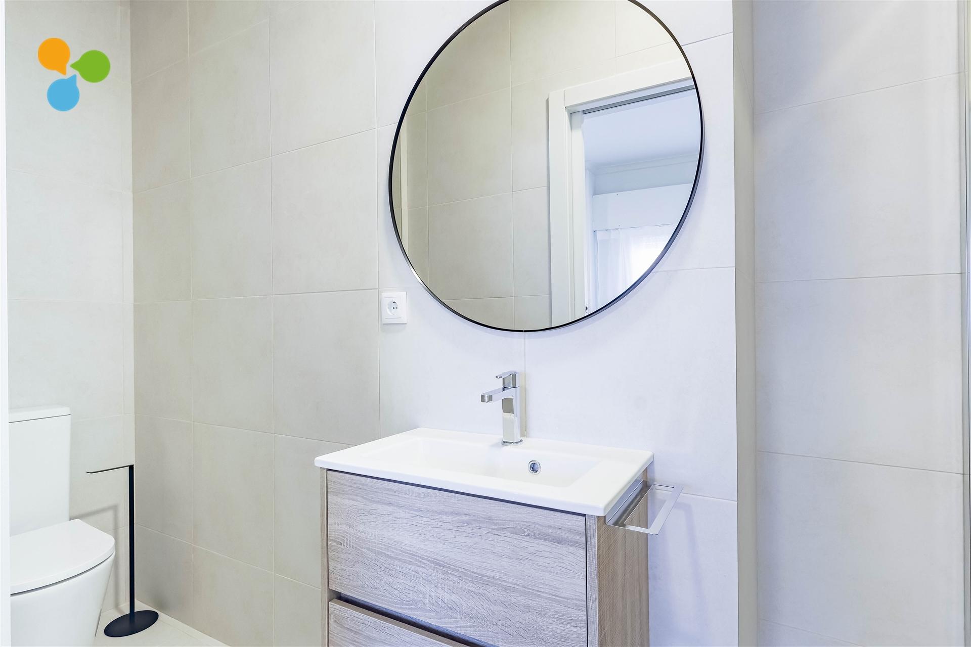 Quarto T6 Arrendamento em Ramalde,Porto
