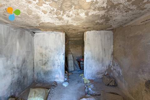 Quintinha com moradia geminada para remodelar – Borralheira, Teixoso