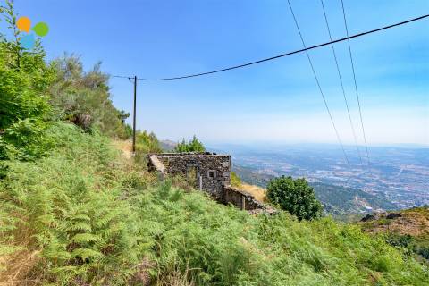 Moradia Devoluta – Projeto Aprovado na Serra da Estrela