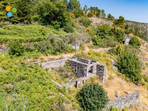 Moradia Devoluta – Projeto Aprovado na Serra da Estrela