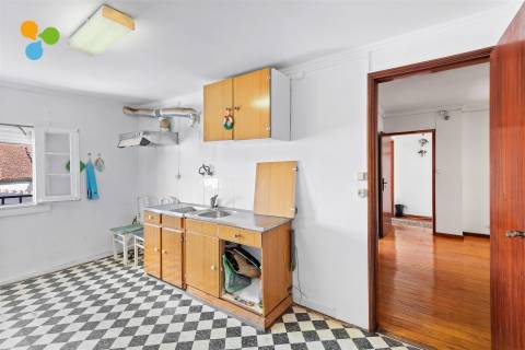 Moradia Geminada T3 - Covilhã