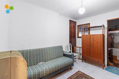 Moradia Geminada T3 - Covilhã