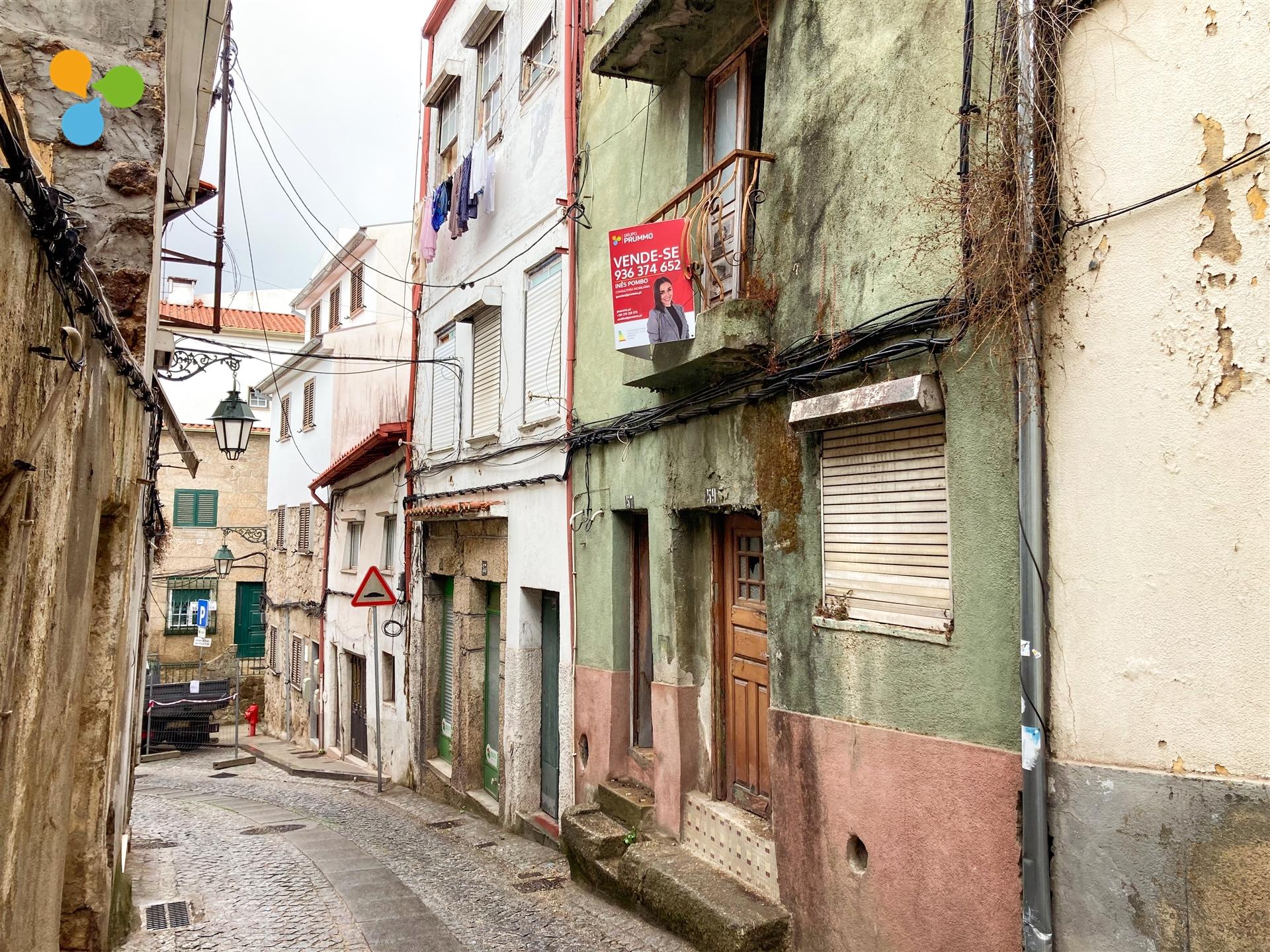 Prédio para recuperar na Covilhã