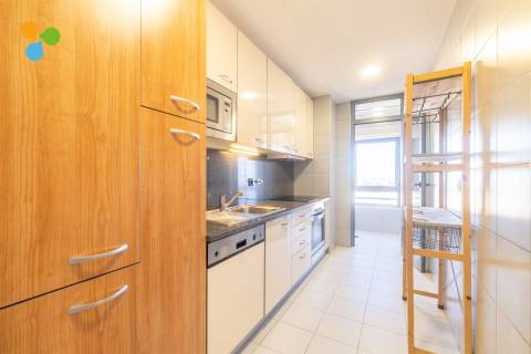 Apartamento T2 Arrendamento em Paranhos,Porto