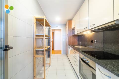 Apartamento T2 Arrendamento em Paranhos,Porto