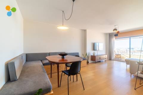 Apartamento T2 Arrendamento em Paranhos,Porto