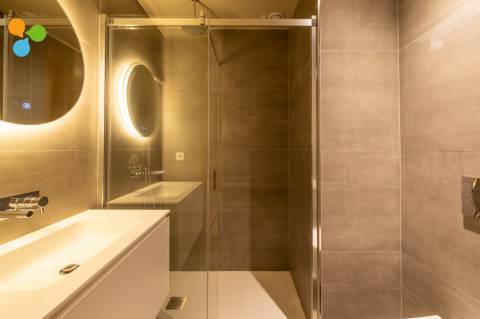 Apartamento T2 novo c/ terraço e 2 lugares de garagem