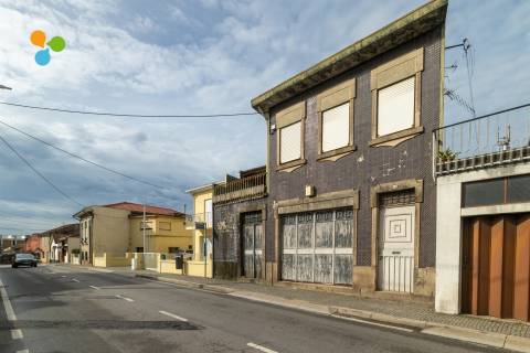 Armazém  Venda em Milheirós,Maia