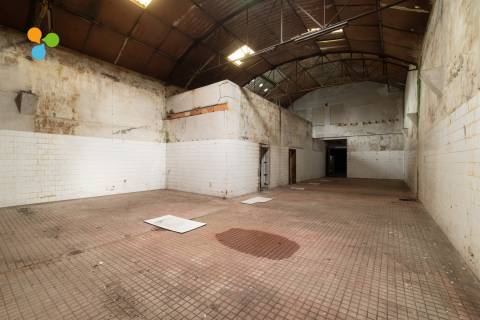 Armazém  Venda em Milheirós,Maia