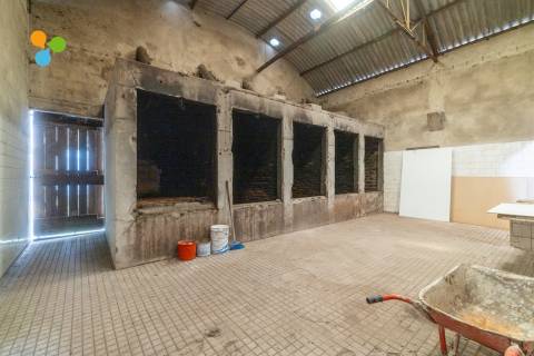 Armazém  Venda em Milheirós,Maia