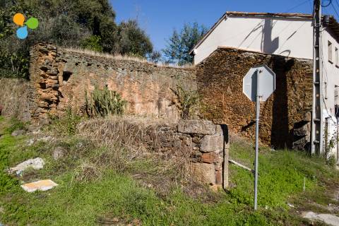 Moradia Rústica T2 Venda em Tortosendo,Covilhã