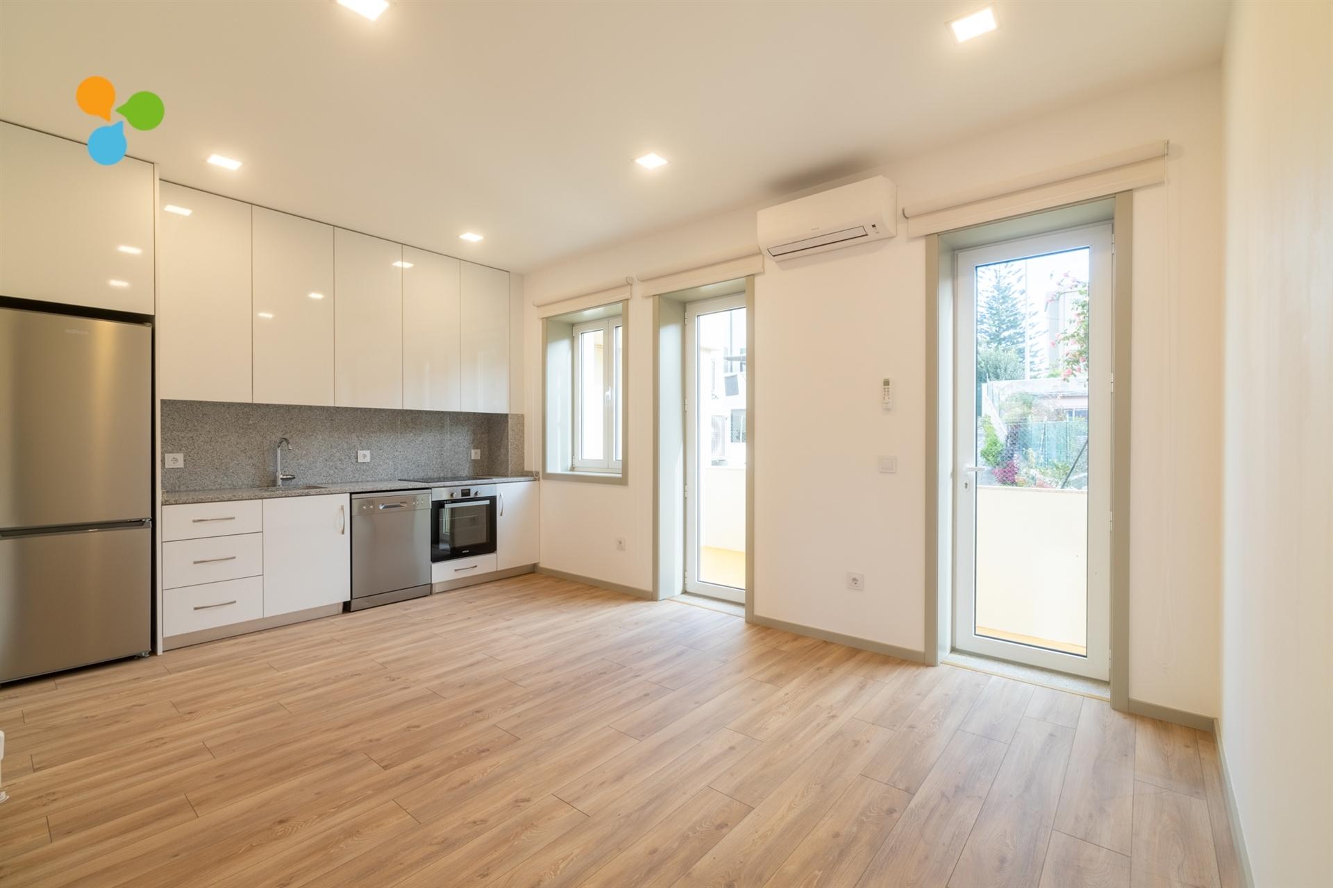 Apartamento T2 Arrendamento em Paranhos,Porto