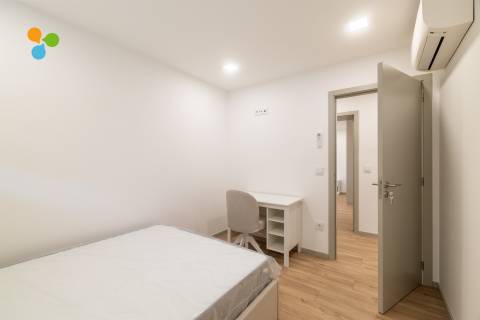 Quarto T3 Arrendamento em Paranhos,Porto