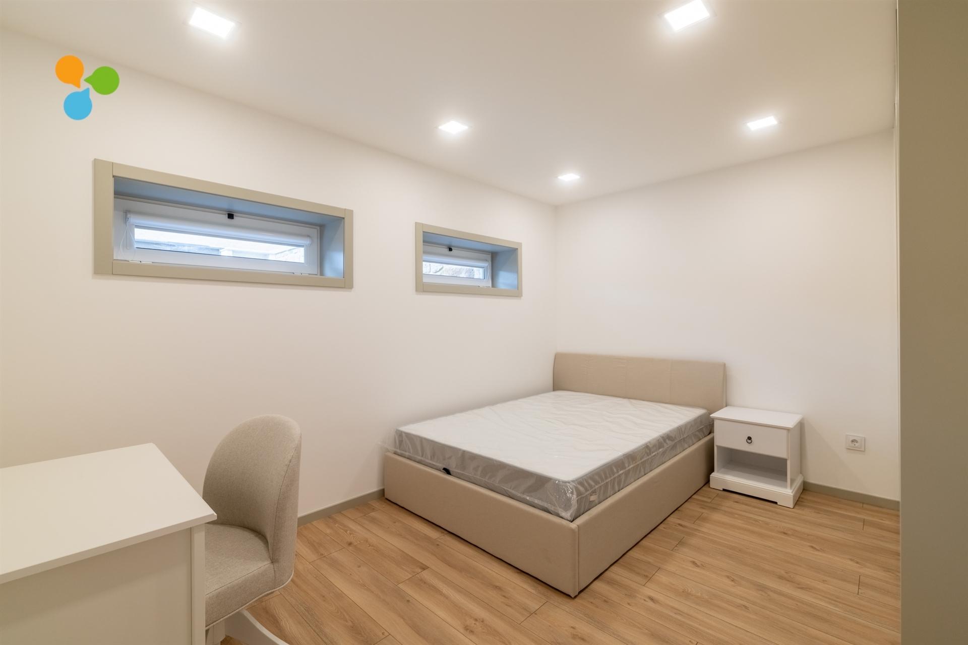 Quarto T3 Arrendamento em Paranhos,Porto