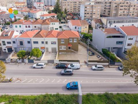 Quarto T3 Arrendamento em Paranhos,Porto