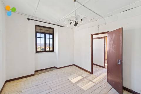 Moradia em Pedra com Vista Panorâmica sobre a Vila de Belmonte