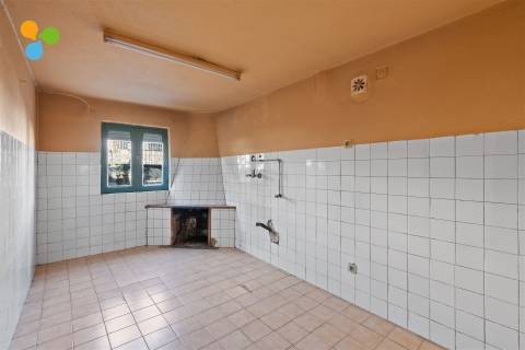 Moradia T4 - Orjais, Covilhã