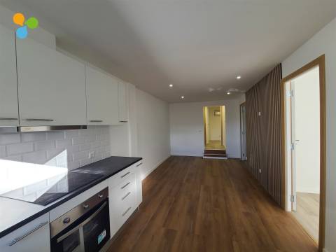 Moradia em Banda T1+1 Venda em Dominguizo,Covilhã