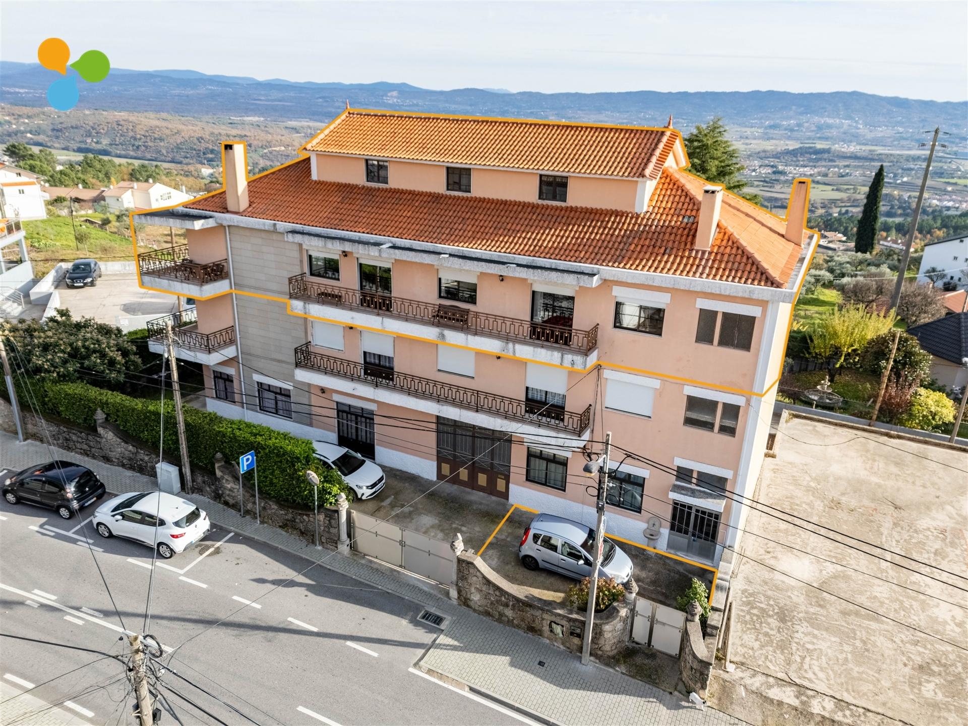 Apartamento T5 Duplex com Vistas Panorâmicas – Covilhã