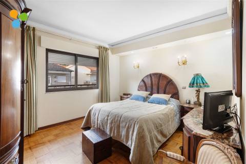 Apartamento T5 Duplex com Vistas Panorâmicas – Covilhã