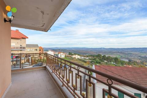 Apartamento T5 Duplex com Vistas Panorâmicas – Covilhã