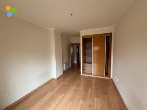 Apartamento T3 Venda em Covilhã e Canhoso,Covilhã
