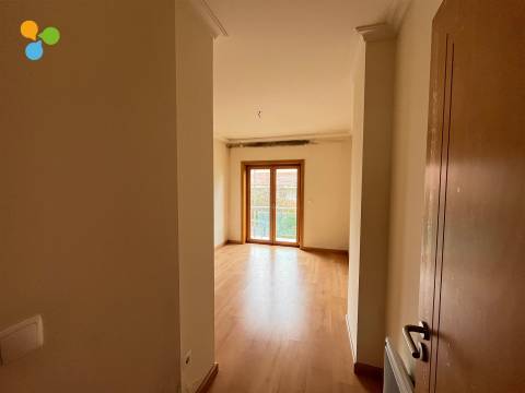 Apartamento T3 Venda em Covilhã e Canhoso,Covilhã