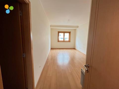 Apartamento T3 Venda em Covilhã e Canhoso,Covilhã