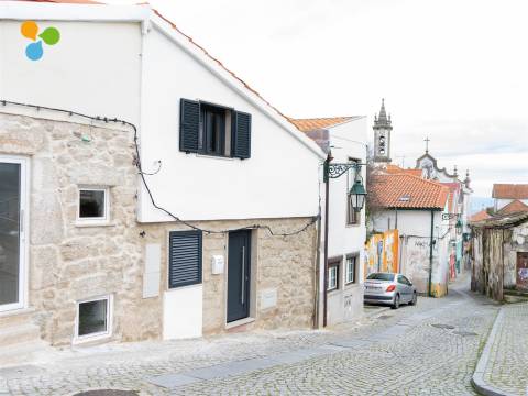 Moradia Geminada T1 Duplex - Centro Histórico da Covilhã