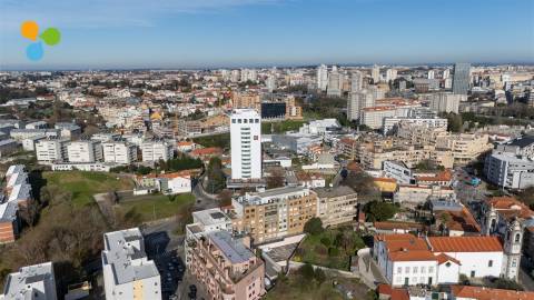 Garagem  Venda em Lordelo do Ouro e Massarelos,Porto