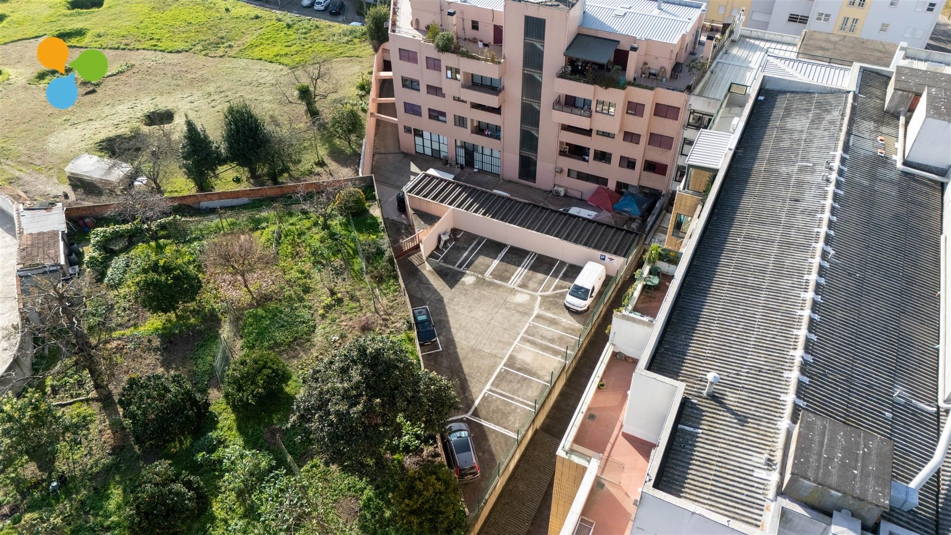 Garagem  Venda em Lordelo do Ouro e Massarelos,Porto