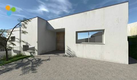 Terreno com projeto aprovado e elevada capacidade construtiva - São Pedro da Cova