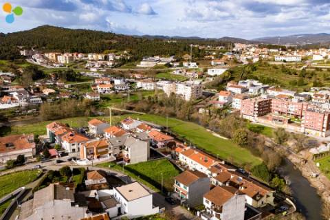 Lote de Terreno com 200 m² em Campo, Valongo