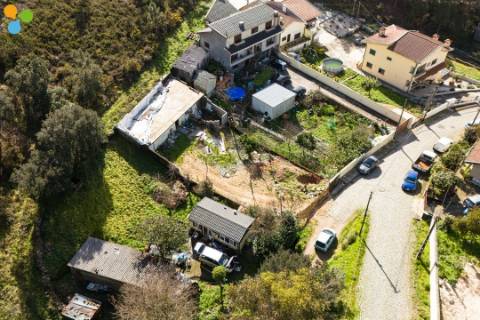 Terreno para construção com projeto aprovado - Alfena