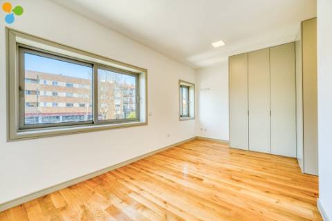 Moradia em Banda T3 Venda em Paranhos,Porto