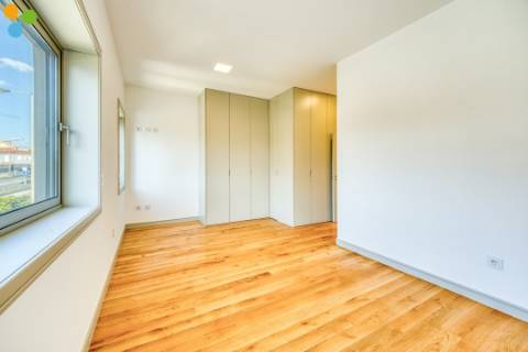 Moradia em Banda T3 Venda em Paranhos,Porto