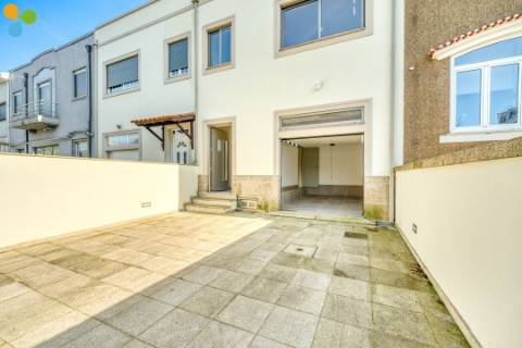 Moradia em Banda T3 Venda em Paranhos,Porto