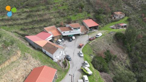 Armazém para venda em Unhais da Serra