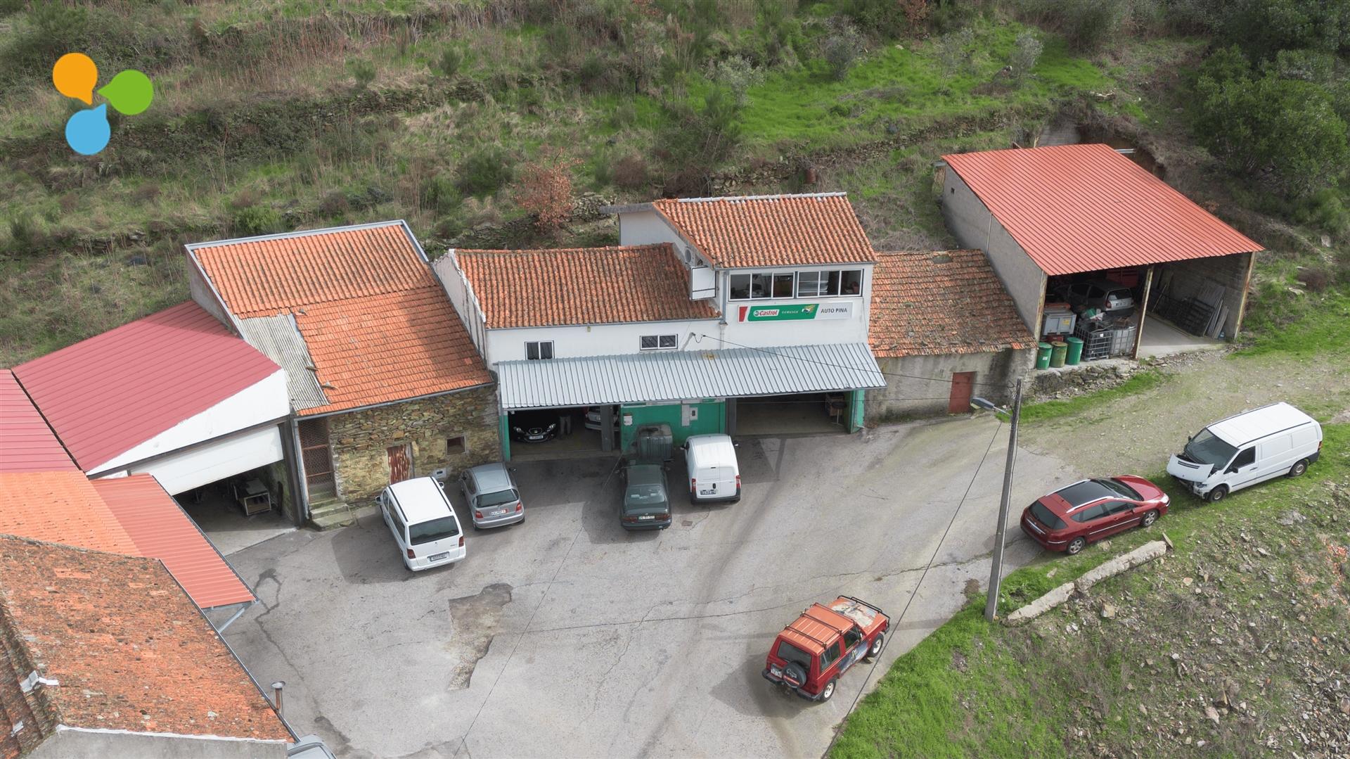 Armazém para venda em Unhais da Serra