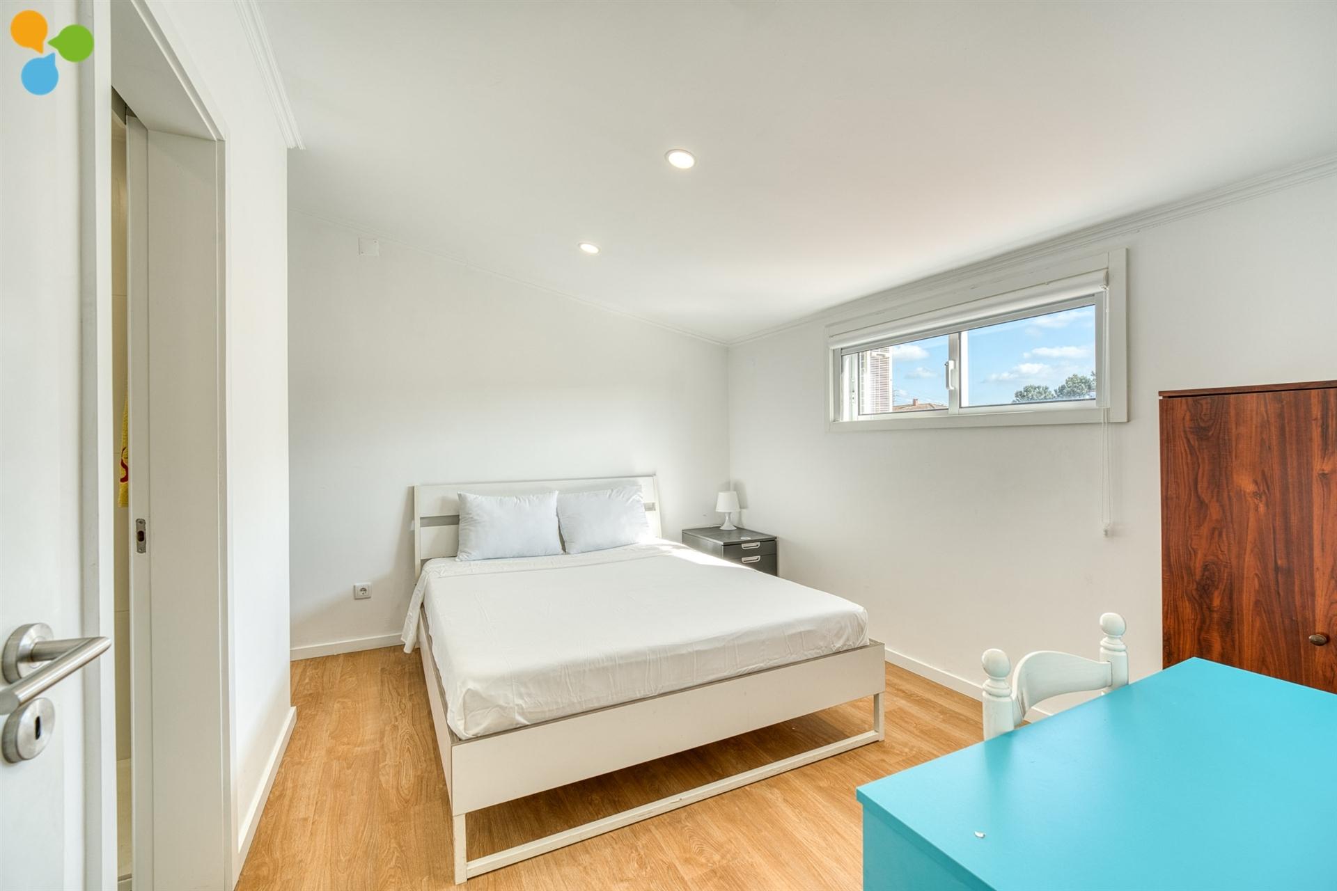 Quarto T3 Arrendamento em Rio Tinto,Gondomar