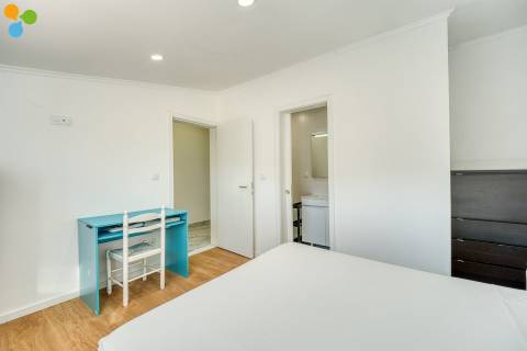Quarto T3 Arrendamento em Rio Tinto,Gondomar