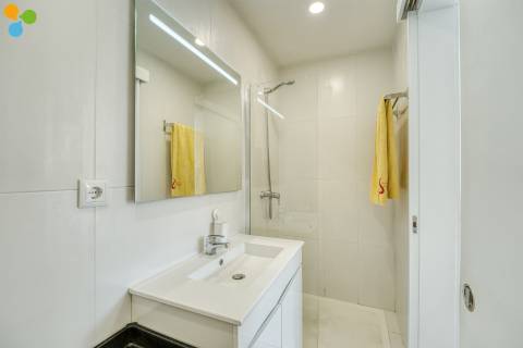 Quarto T3 Arrendamento em Rio Tinto,Gondomar