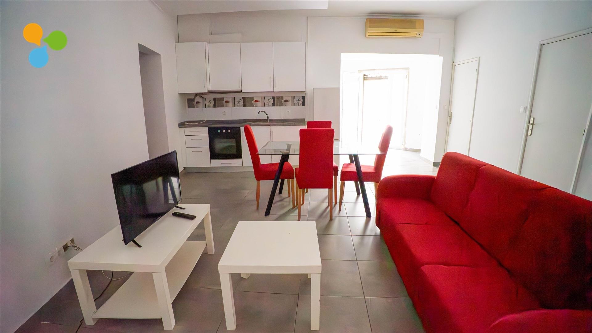 Moradia em Banda T6 - Centro da Covilhã