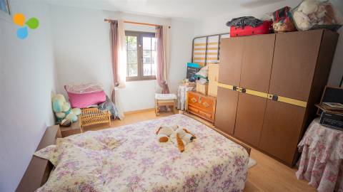 Quintinha com 3 casas