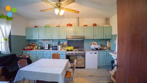 Quintinha com 3 casas