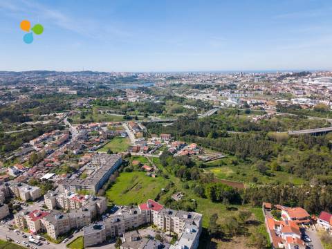 Terreno para construção com 7.000 m² em Rio Tinto - Gondomar